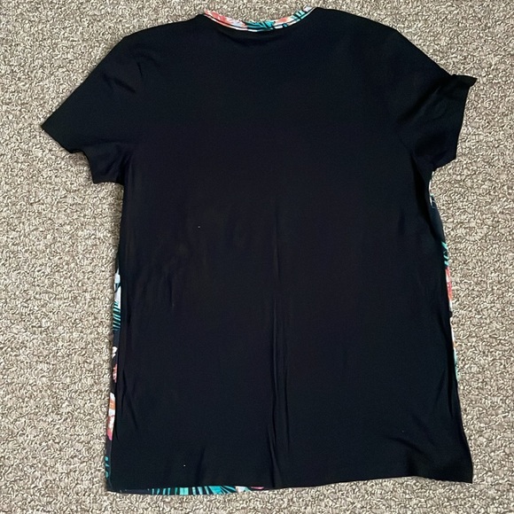 PINK floral shirt - Picture 4 of 4